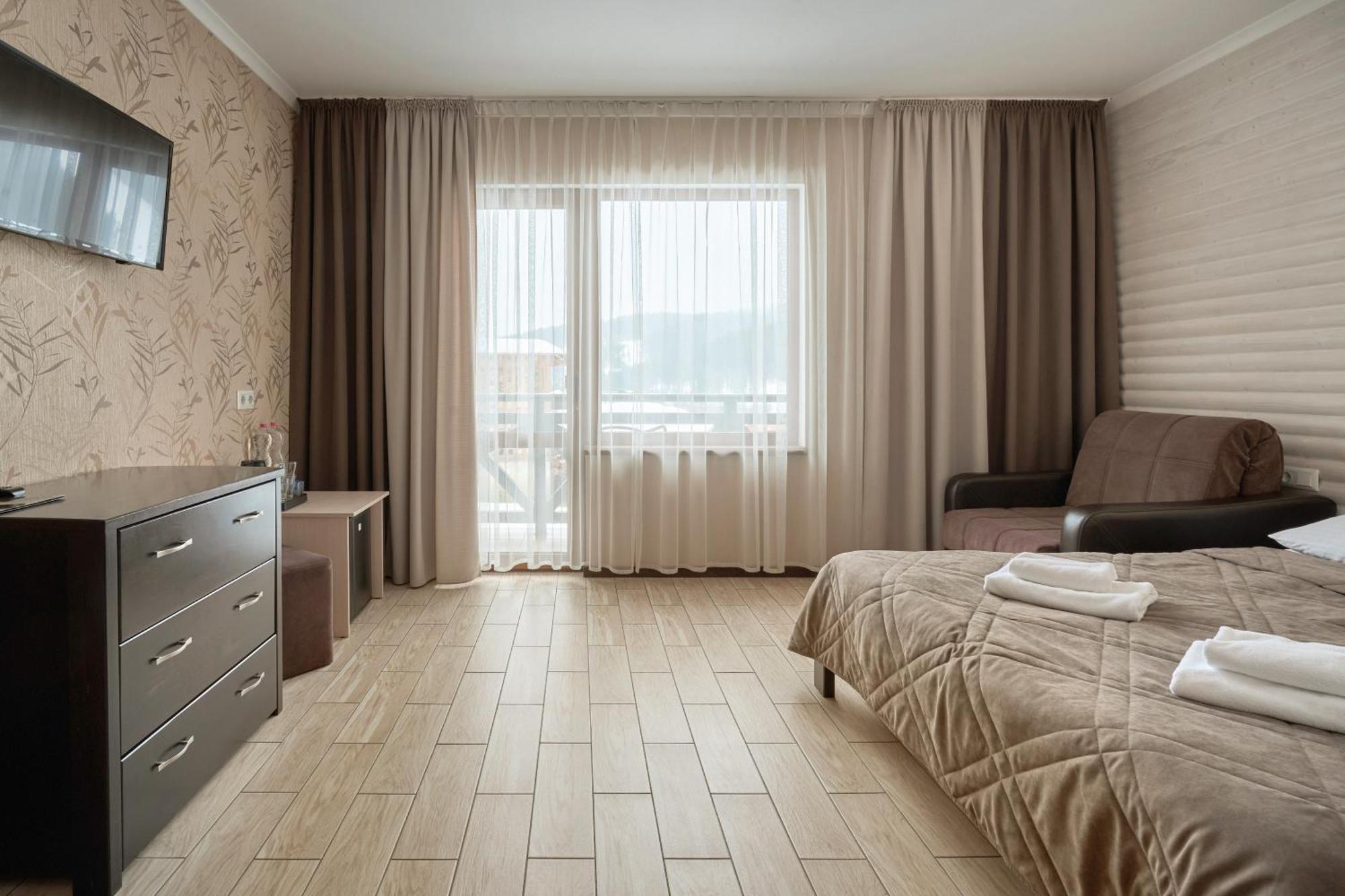Hotel Zaporizʹka Sich Bukovel Esterno foto