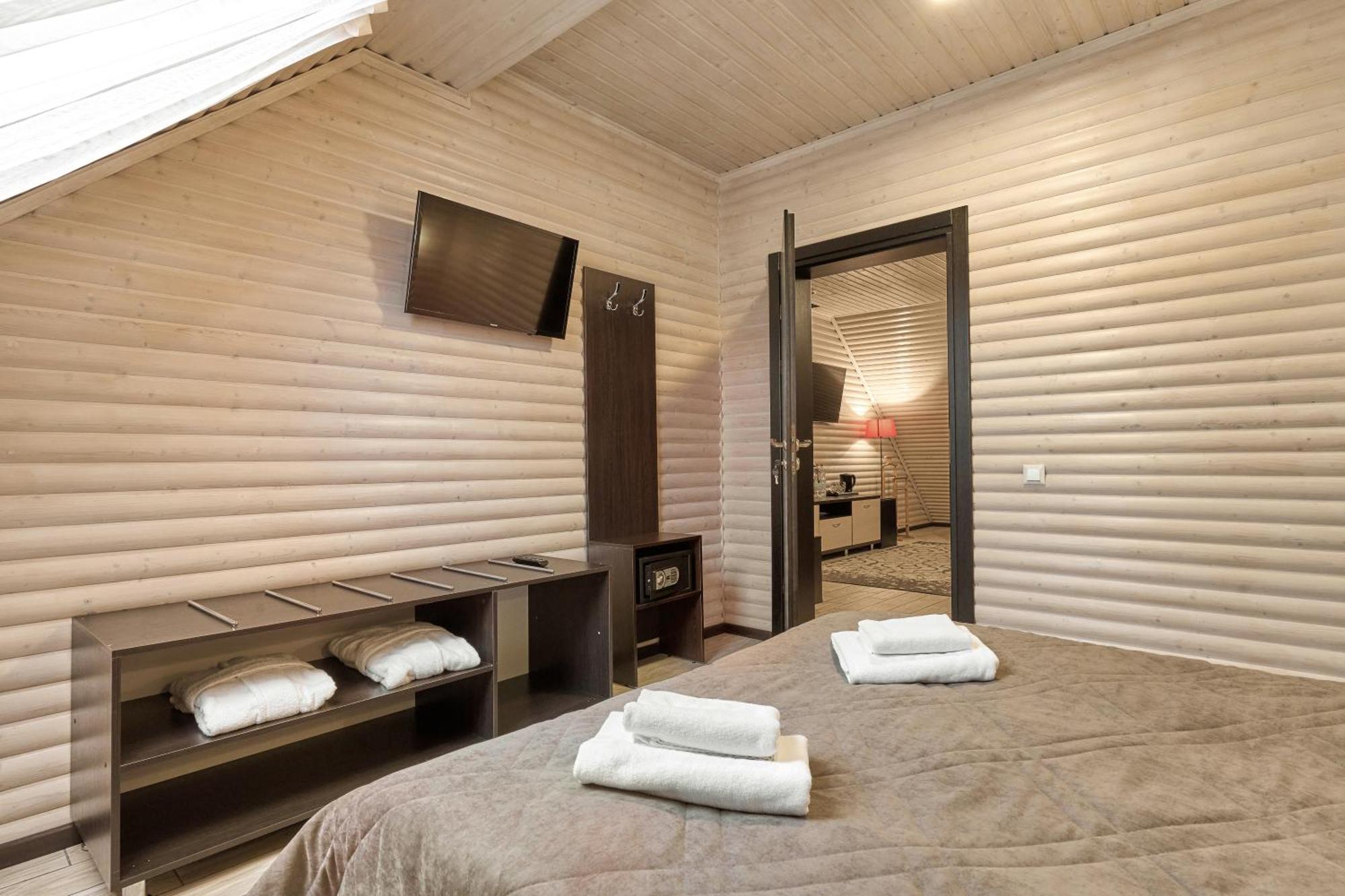 Hotel Zaporizʹka Sich Bukovel Esterno foto