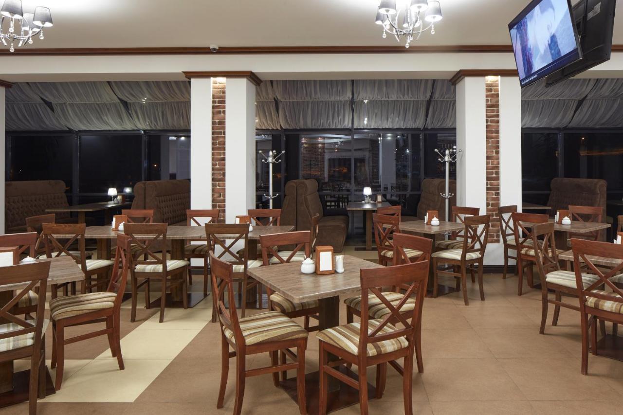 Hotel Zaporizʹka Sich Bukovel Esterno foto